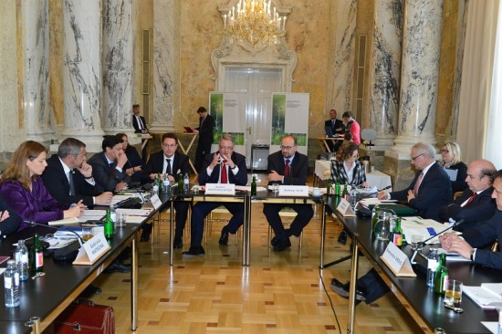 Internationale Konferenz